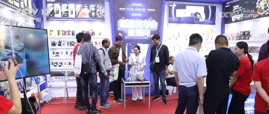 手握主动权破浪前行 从生产车间到贸易港口看中国外贸人底气