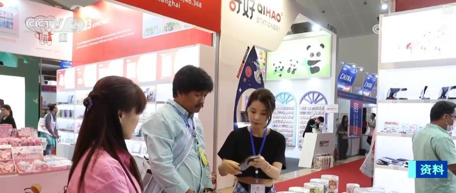 人民币结算+跨境电商 助力出口企业抵御外部因素扰动