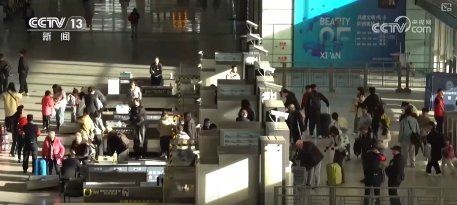 多个数据创新高!“五一”假期旅客探亲、旅游、踏青等出行意愿强烈 多个数据创新高!“五一”假期旅客探亲、旅游、踏青等出行意愿强烈