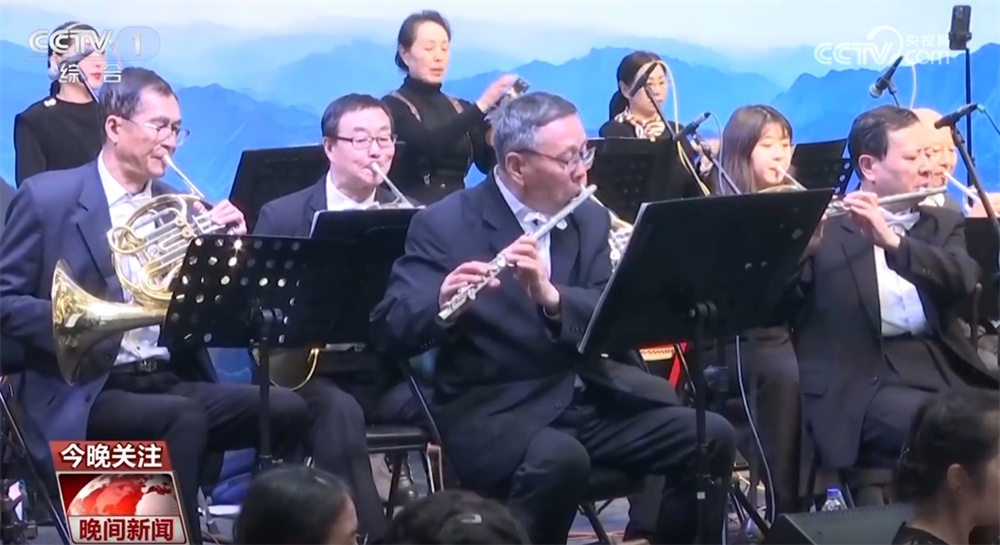 文旅市场旺、消费热情高、“中国游+中国购”火热 数据彰显“五一”假期活力四射 文旅市场旺、消费热情高、“中国游+中国购”火热 数据彰显“五一”假期活力四射