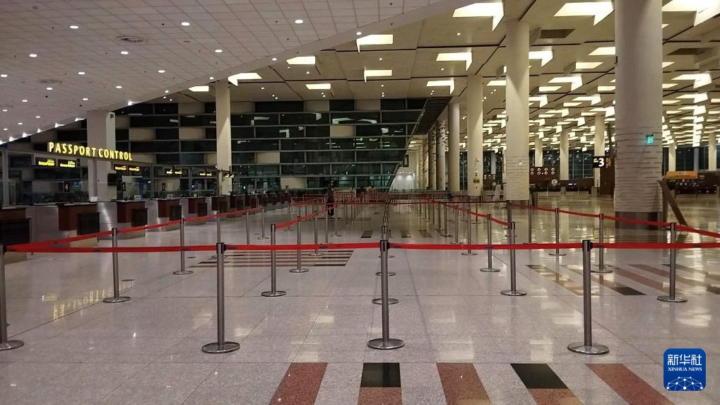 巴基斯坦伊斯兰堡:机场关闭 巴基斯坦伊斯兰堡:机场关闭