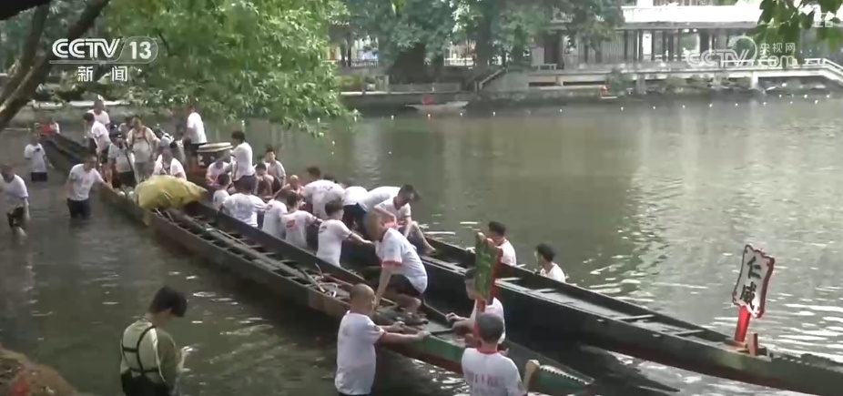 “划”出千万级“大产业”，四季皆火！传统龙舟制造技艺释放经济新活力