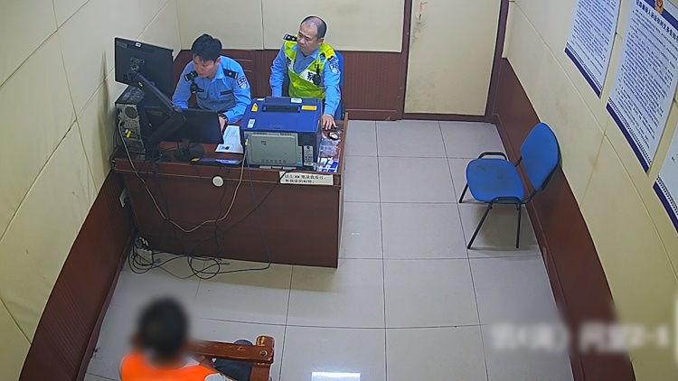 男子偷彩票店刮刮乐，一个月内中了6500元，刑拘！