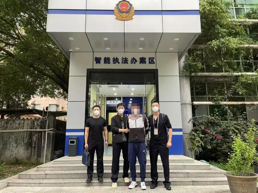 代购竟成“零元购” ?男子在机场盗窃上万元化妆品 代购竟成“零元购” ?男子在机场盗窃上万元化妆品