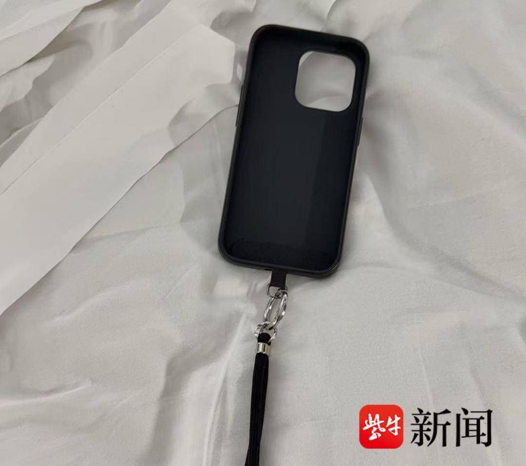手机被窃，中国夫妻罗马地铁勇斗小偷团伙！网友：为勇敢点赞