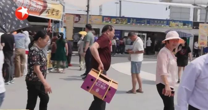 再忍一忍！这个月价格就会跌！“贵族”马上变“平民”→