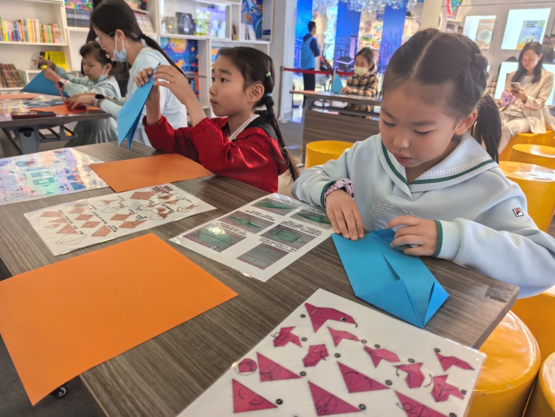 资讯动态 | 五一折纸,以“小手工”承载“大文化” 资讯动态 | 五一折纸,以“小手工”承载“大文化”