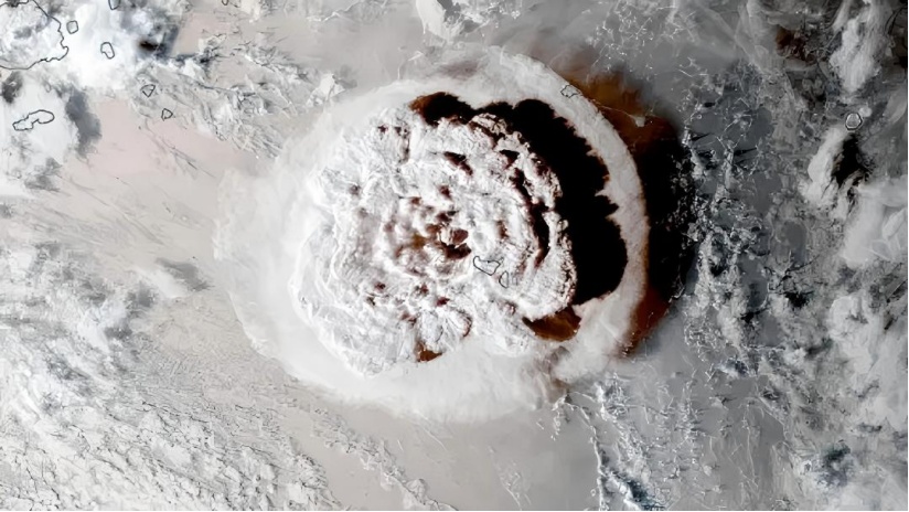 海底火山喷发竟能扰动在轨卫星？中国研究团队揭示其中奥秘