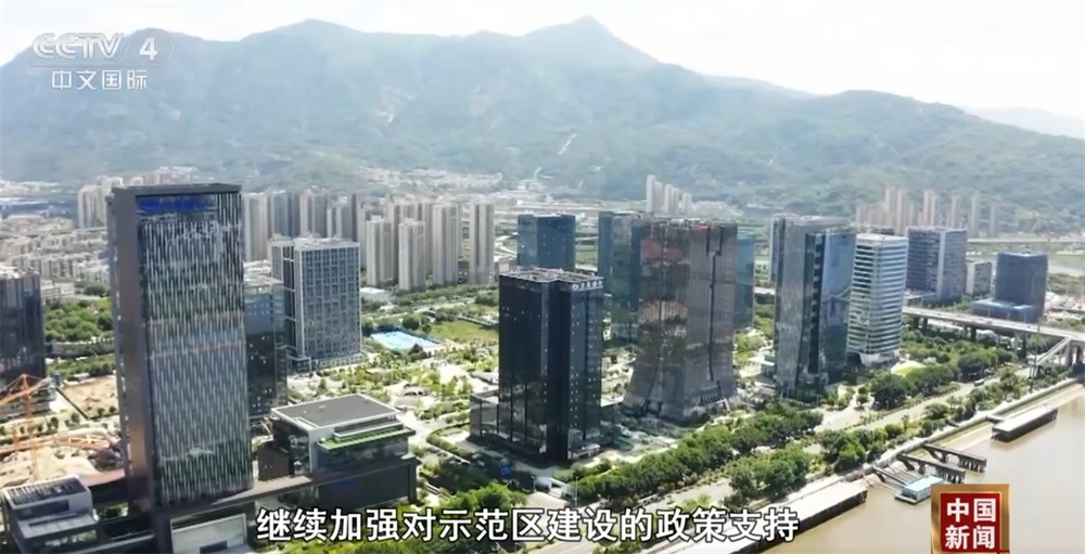 教育、消费、医疗、融合发展齐发力 “攥指成拳”为中国高质量发展“强底气”