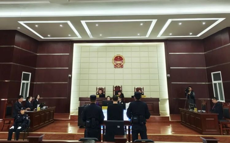 宁夏一国家工作人员骗取公款280多万元，获刑七年！