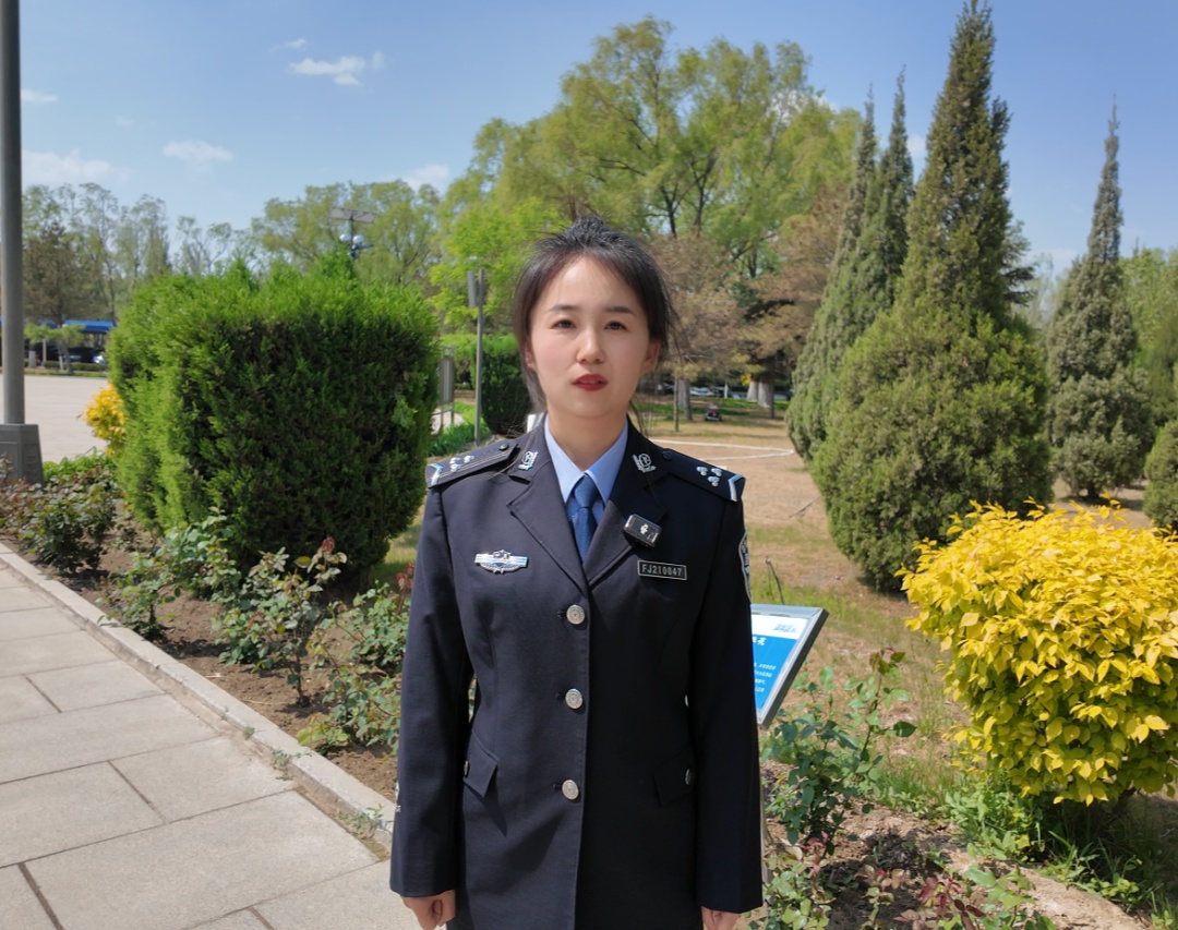 12天2次施手生死救援！女辅警梁迪真的了不起！