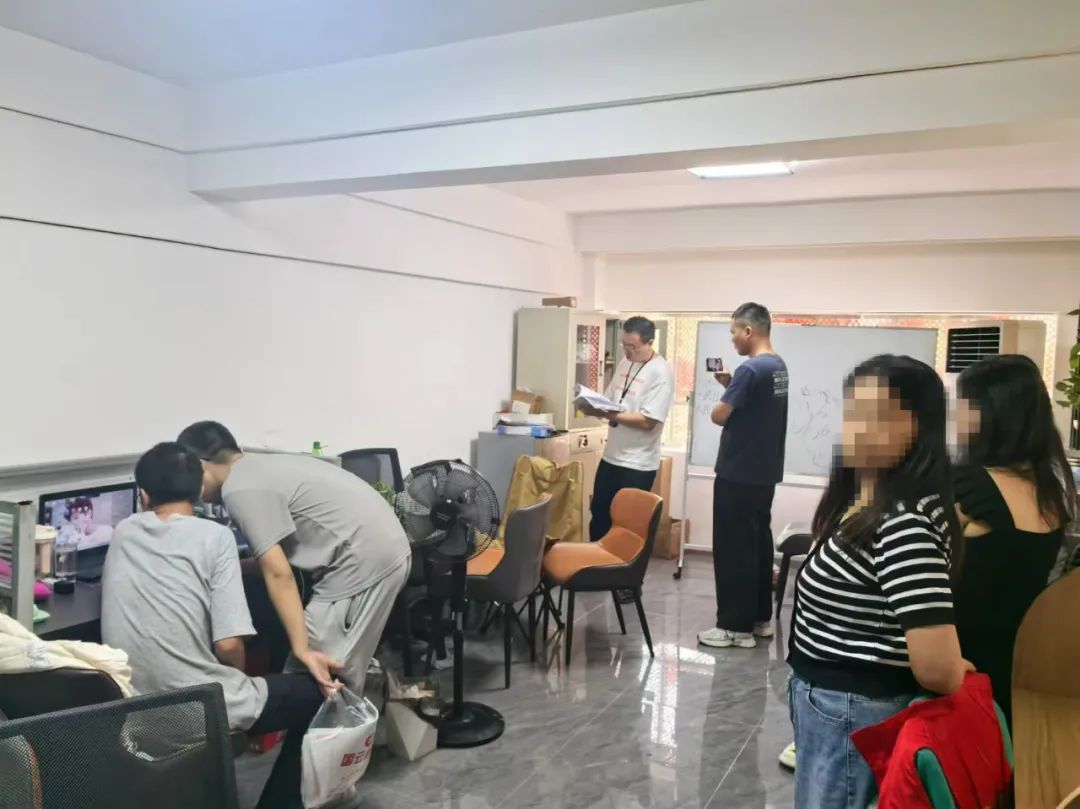 个人信息泄露背后黑手是谁？四川网警为你揭露！