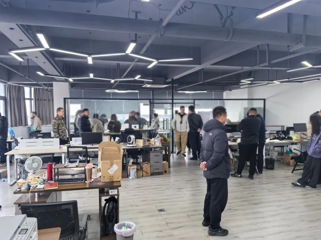 法律服务公司竟知“法”犯“法”，侵犯公民个人信息？网警带你探查其中奥妙！