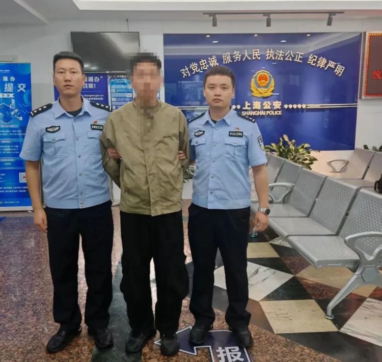 散布㵲阳河景区游船倾覆谣言，贵州一男子被行政处罚！
