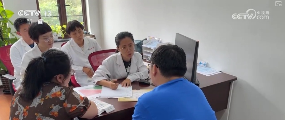 “躺瘦”？“断碳”“生酮”“16+8”……聊聊网红减肥法那些事