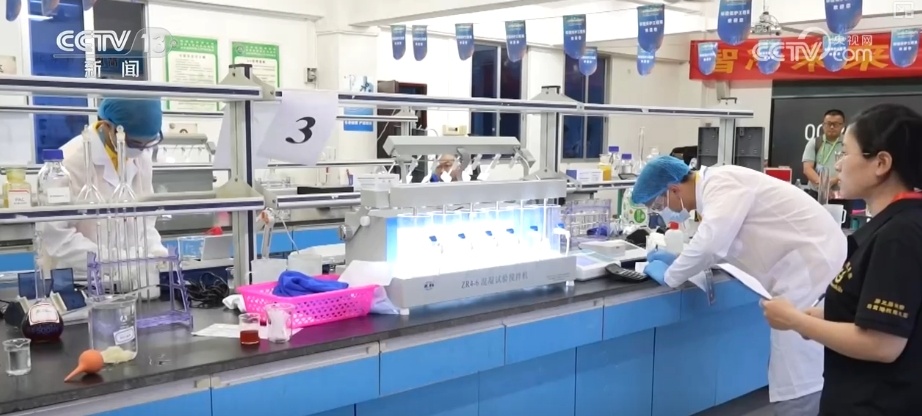 新赛项、新职业、新技术成职业技能大赛亮点 选手跨专业参赛提升复合能力