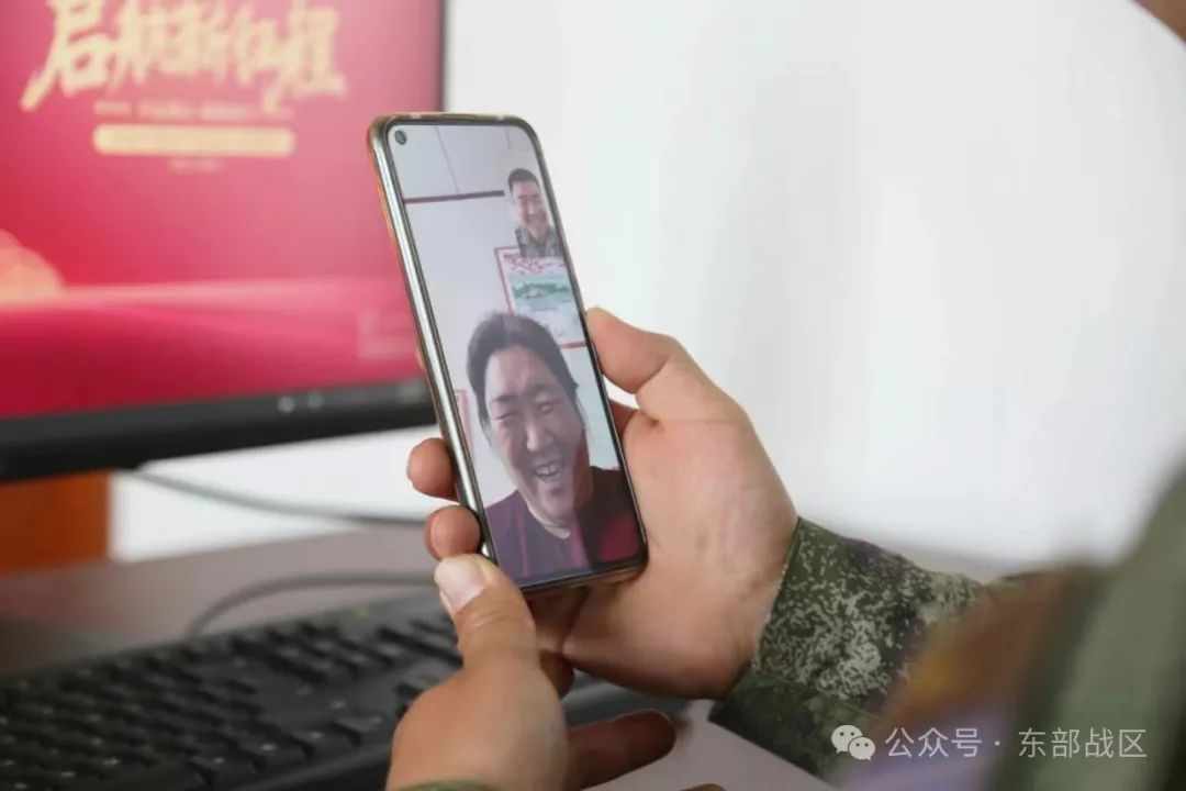 有一种妈妈，叫军人的妈妈！