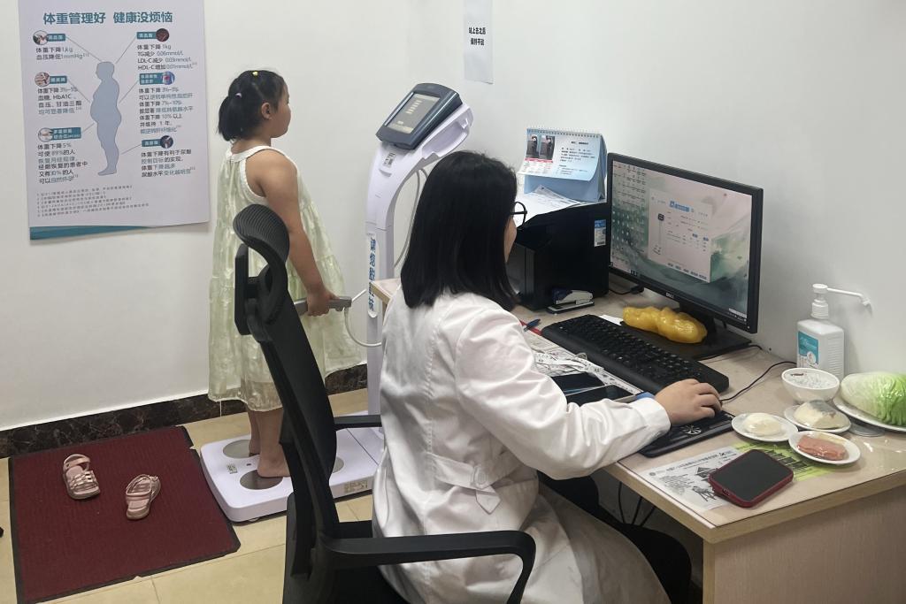 “小胖墩”为何扎堆，怎样科学管理孩子们的体重?