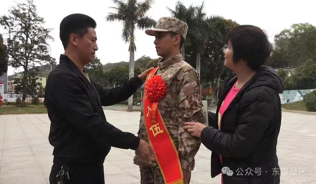 有一种妈妈，叫军人的妈妈！