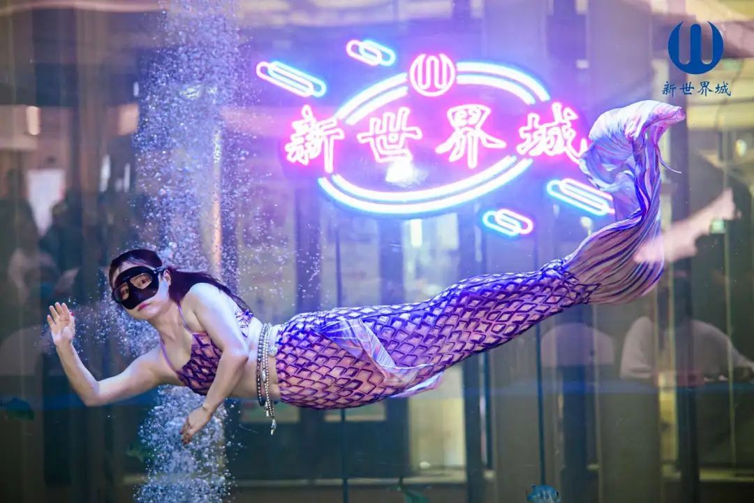 “上海还是太超前了！”市中心惊现20条美人鱼