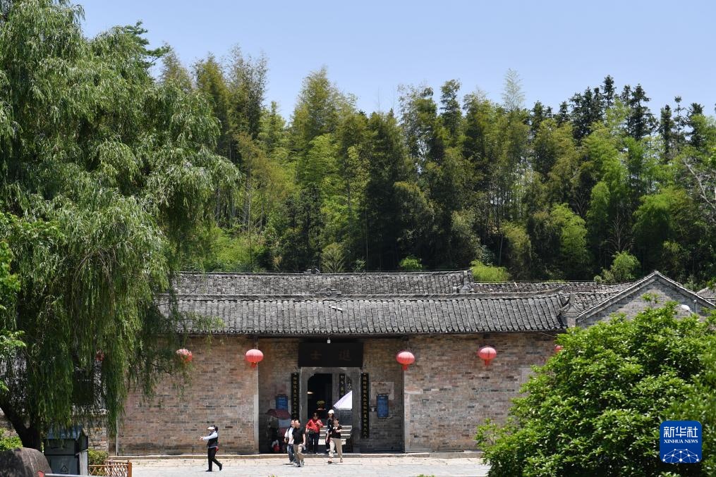 走进湘北古村张谷英村