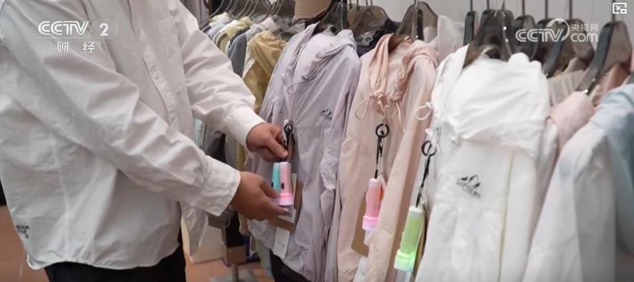 稳住外贸基本盘:内外贸一体化“打底”,创新研发“闯”出新兴市场订单潮 稳住外贸基本盘:内外贸一体化“打底”,创新研发“闯”出新兴市场订单潮