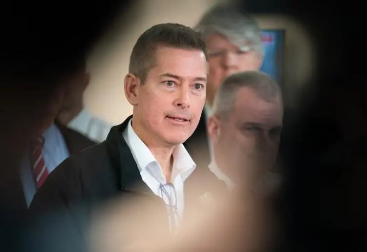 美国纽瓦克国际机场运营恢复正常！美交通部长：系统很老旧