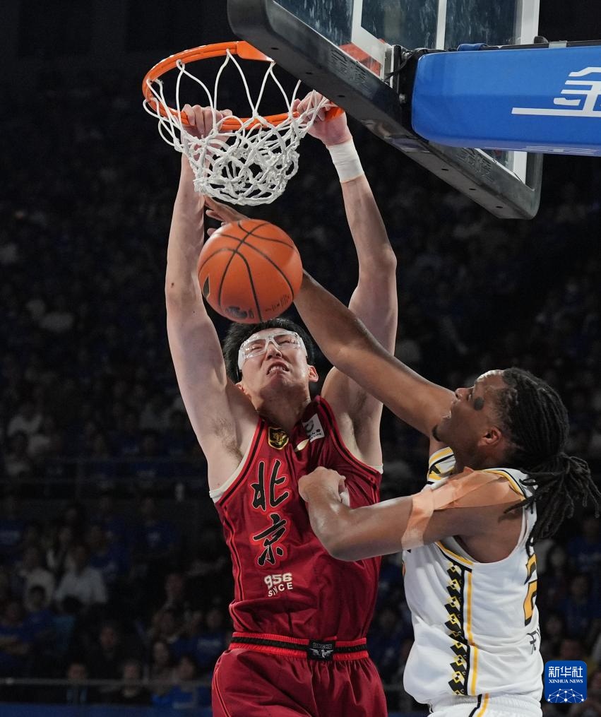 CBA总决赛第三场：北京北汽不敌浙江方兴渡