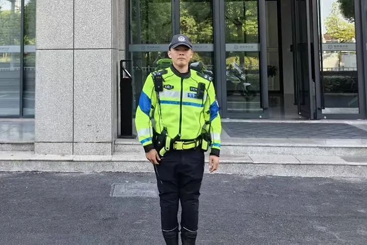 你们“咆哮”的样子，真帅！