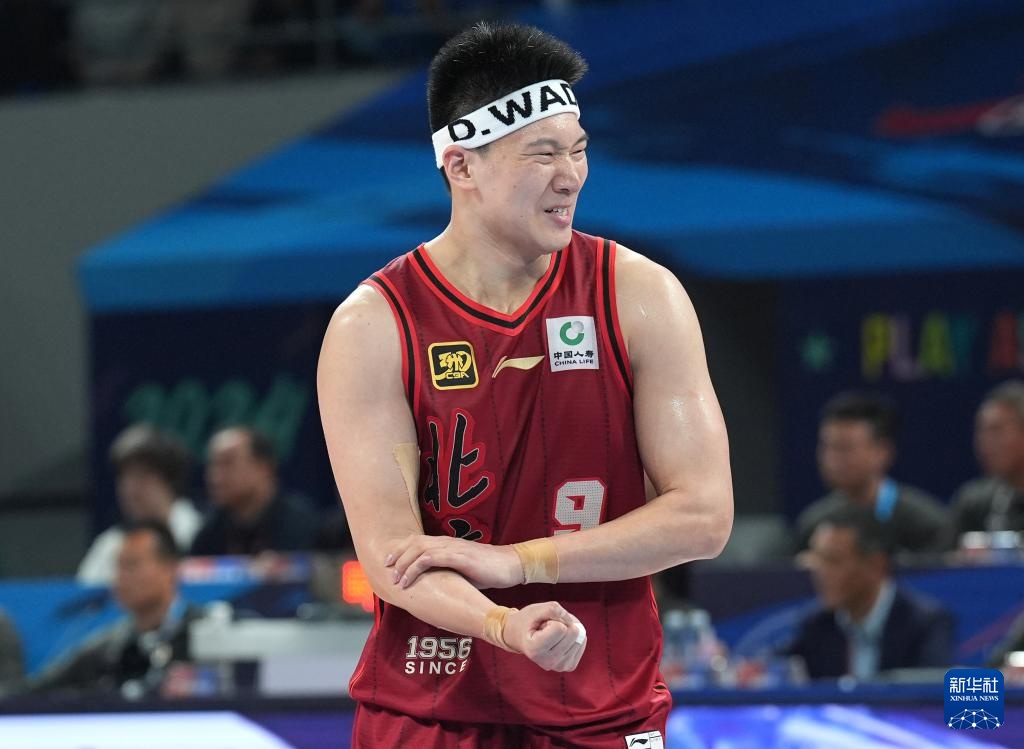 CBA总决赛第三场：北京北汽不敌浙江方兴渡