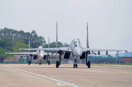 直刺云霄！空军飞行训练大片来袭