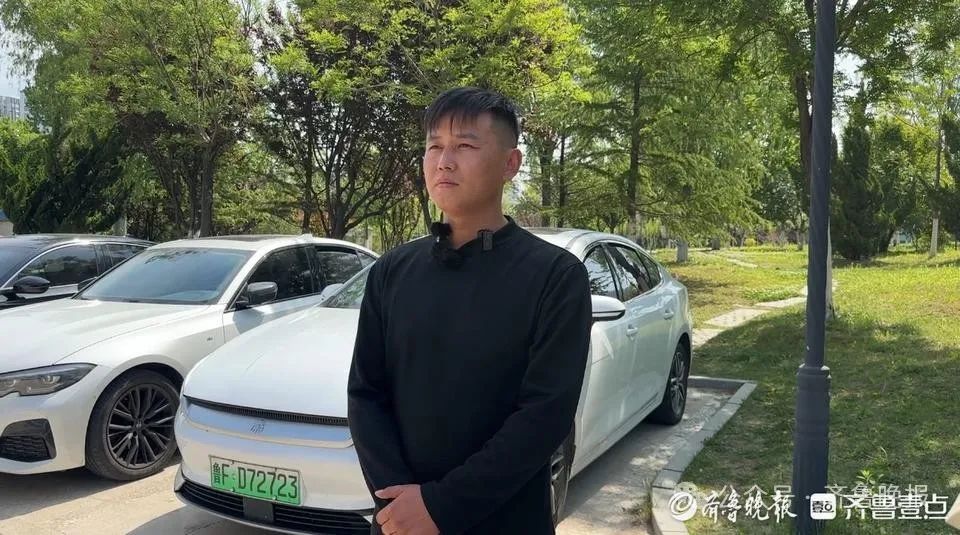 山东小伙，冲上热搜第一！为救同学缺考，本人称不后悔，校方、教育局回应