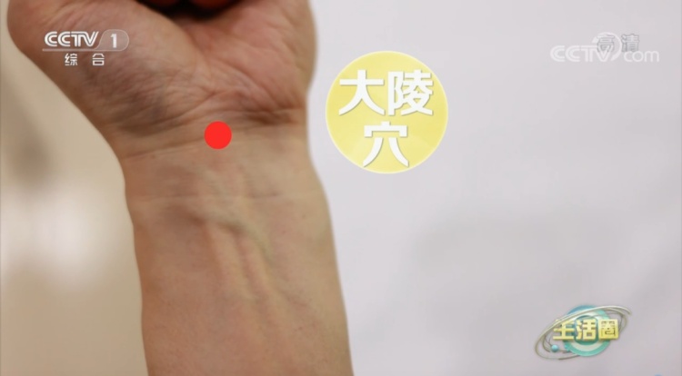 每天认真刷牙还是会口臭？可能是这些原因在作怪！几招帮你摆脱尴尬→