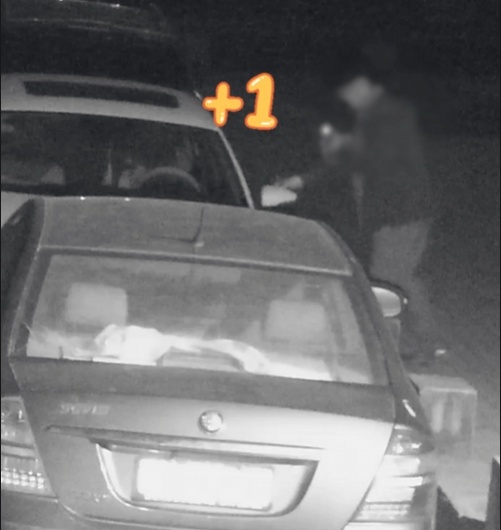 试岗?试错!男子手痒加入“贴贴队”,没想到首次上岗就被抓 试岗?试错!男子手痒加入“贴贴队”,没想到首次上岗就被抓