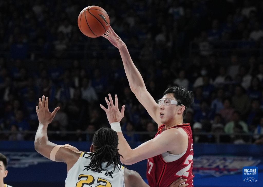 CBA总决赛第三场：北京北汽不敌浙江方兴渡