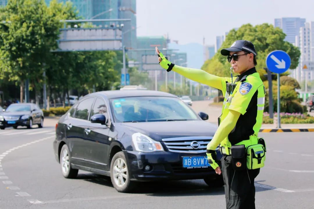 你们“咆哮”的样子，真帅！