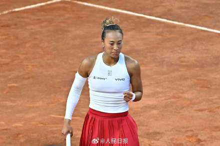 祝贺！郑钦文晋级罗马站8强