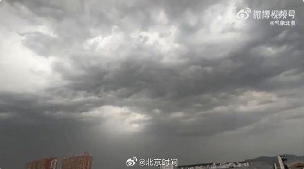 北京发布雷电大风冰雹3预警 北京发布雷电大风冰雹3预警