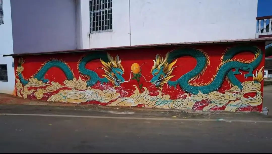 长沙网红涂鸦墙被毁，创作者修复后坦言：能一直保存更好，若短暂存在，至少带来过欢乐