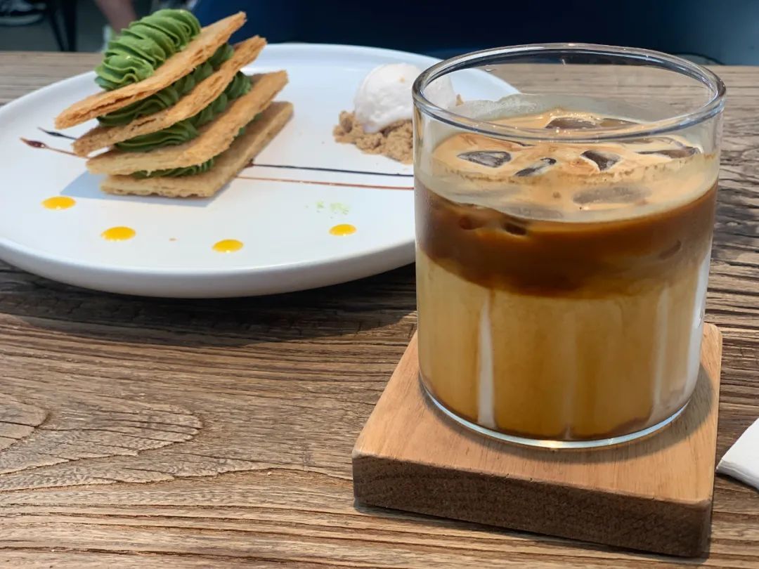 嘴馋总是想吃东西?多半是身体缺营养了,对照看看赶紧补! 嘴馋总是想吃东西?多半是身体缺营养了,对照看看赶紧补!