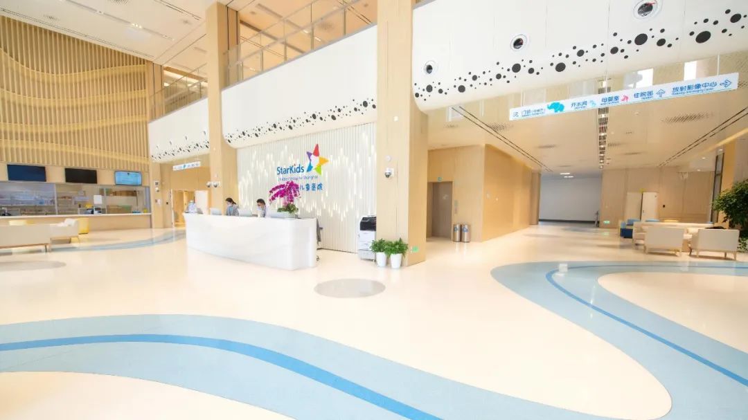 孩子面临“情绪低谷”？别急着责备，他们可能真的“有点难”