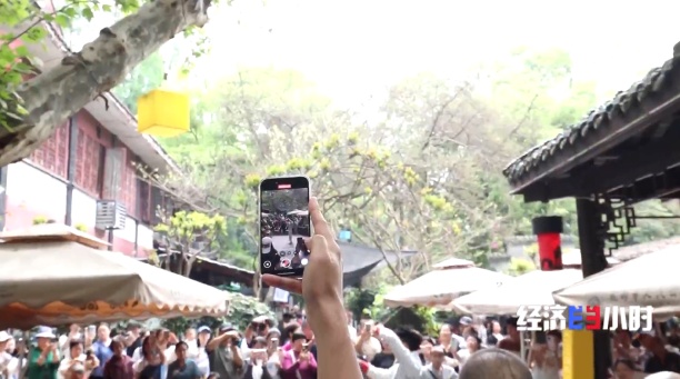 新消费催生新职业 &nbsp;年轻人解锁这些新赛道