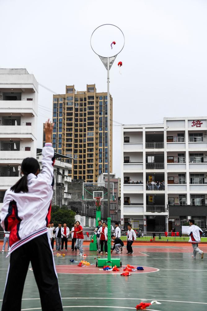 挑战一下，这个中考体育项目你能得几分？