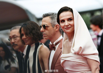 镜头下的戛纳电影节开幕红毯 镜头下的戛纳电影节开幕红毯