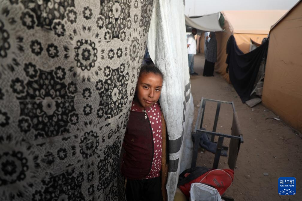 加沙地带：流离失所者营地的儿童