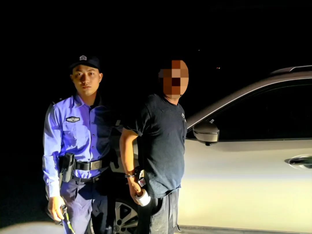 起早贪黑“上班”被抓！