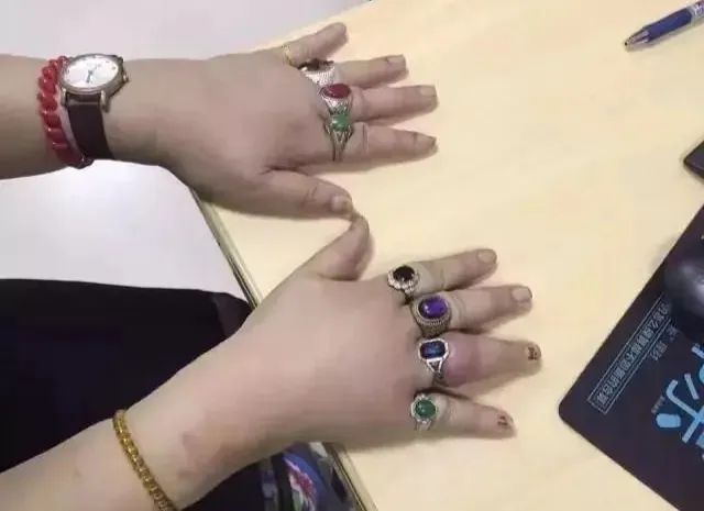 太痛苦!收到万元礼物后,杭州女子紧急求助:切了吧 太痛苦!收到万元礼物后,杭州女子紧急求助:切了吧