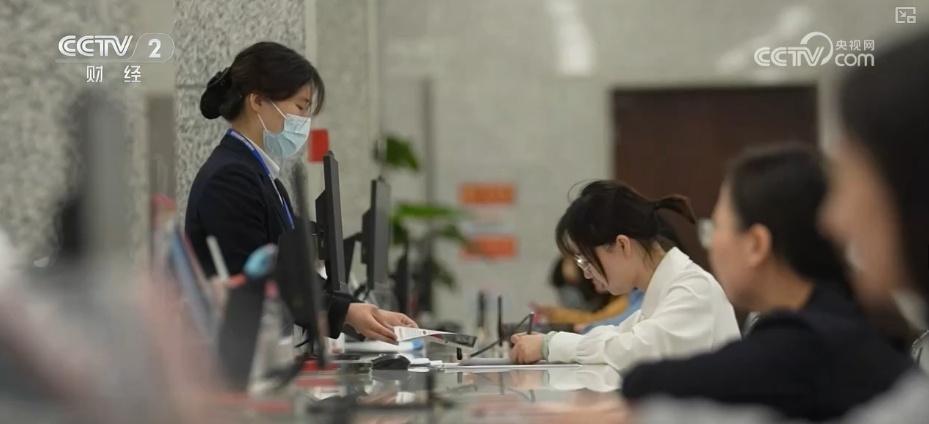 数据出炉!金融总量增长既“稳”又“实” 资本市场对实体经济助力增强 数据出炉!金融总量增长既“稳”又“实” 资本市场对实体经济助力增强