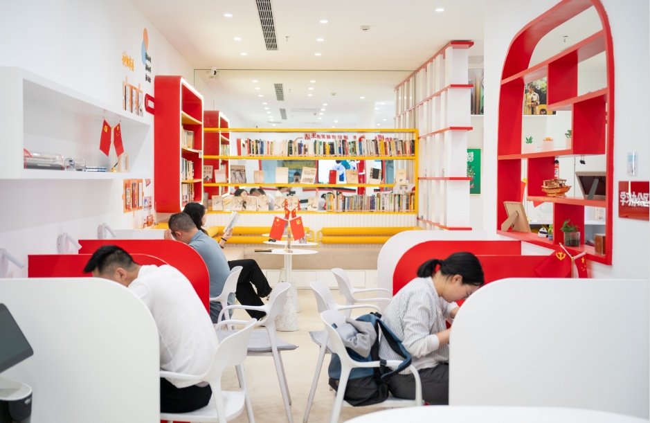 成都首批 “地铁驿站” 正式上线！