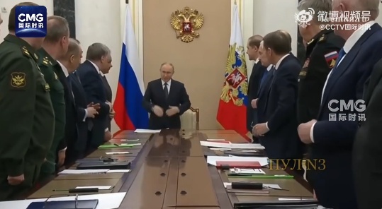 普京召集外交部长、国防部长、国民卫队司令等召开谈判筹备会